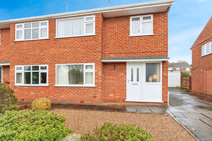 3 Bedroom Semi Detached House For Sale In Bladen Close, Countesthorpe, Leicester, LE8