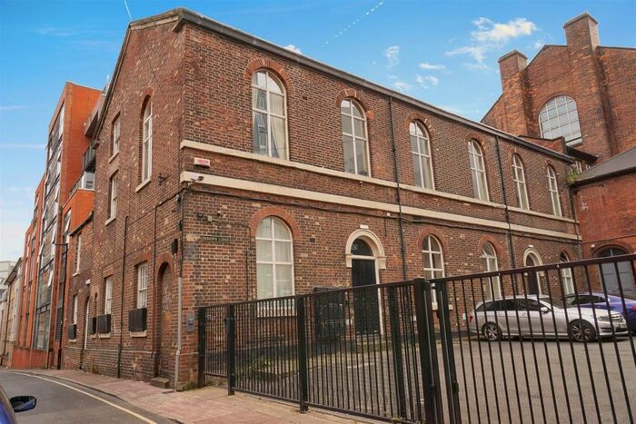 1 Bedroom Flat To Rent In Bishops Lodge Bishops Lodge, Rockingham Lane, Sheffield, S1