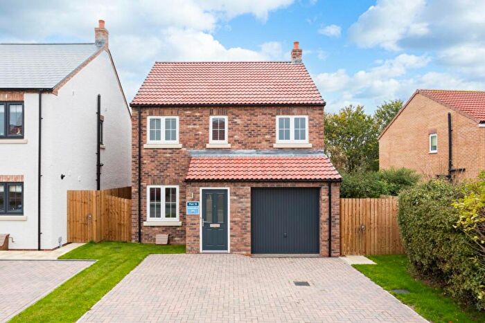 3 Bedroom Detached House For Sale In Southlands Grange, Bedale, DL8