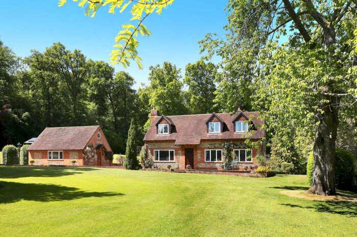 4 Bedroom Detached House For Sale In Common Wood Lane, Penn, HP10