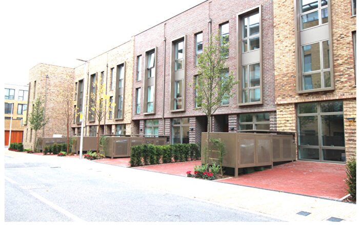 4 Bedroom Terraced House For Sale In Handley Drive, London, SE3