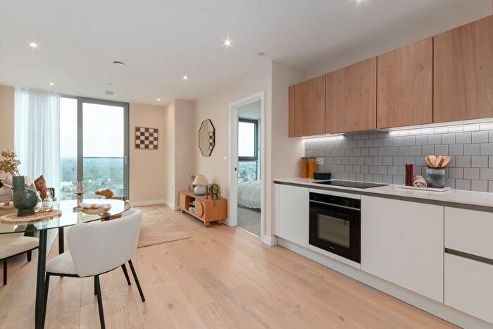 1 Bedroom Flat To Rent In The Clarendon, Watford, WD17