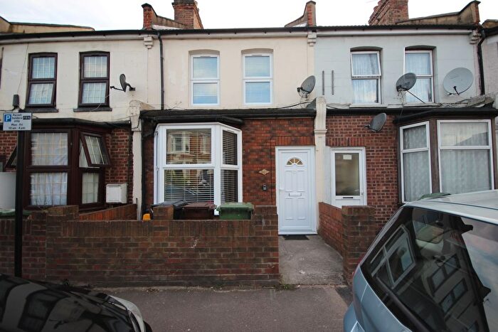 4 Bedroom Terraced House To Rent In Fulbourne Road, London, E17