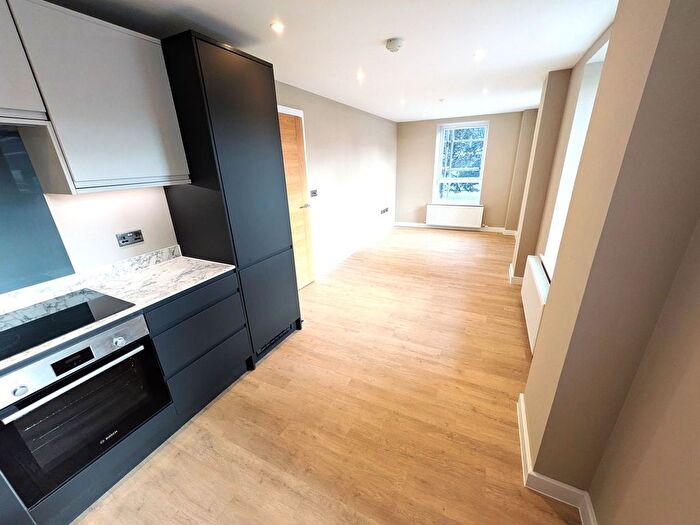 1 Bedroom Flat To Rent In Midland House, Notte Street, PL1