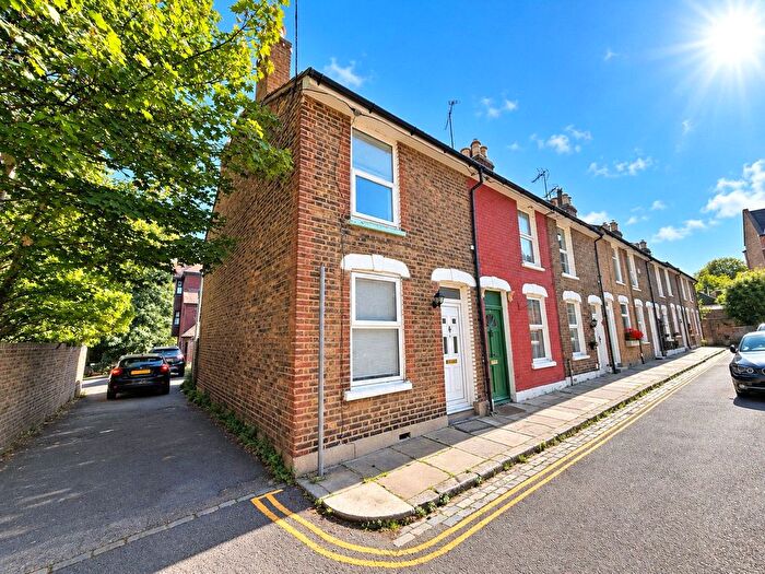 2 Bedroom End Of Terrace House To Rent In Eastgate Terrace, Rochester, Kent, ME1