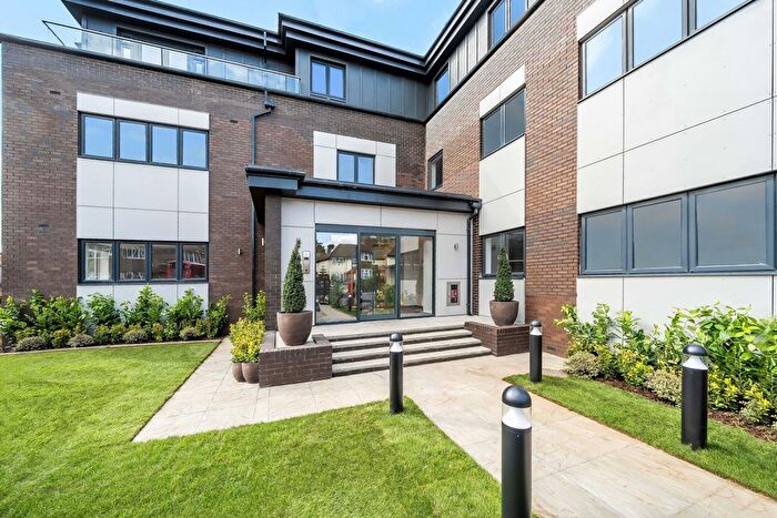 1 Bedroom Flat To Rent In Croydon Road, Beckenham, BR3