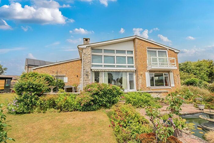 4 Bedroom Detached House For Sale In Crofton Lane, Hill Head, PO14