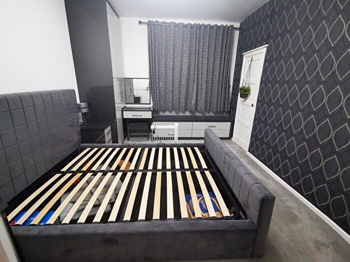 2 Bedroom Flat To Rent In Benton Road, Benton, Newcastle Upon Tyne, NE7