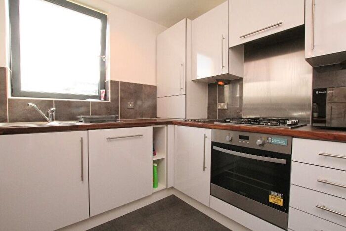 2 Bedroom Apartment To Rent In Handyside Place, Gorgie, Edinburgh, EH11