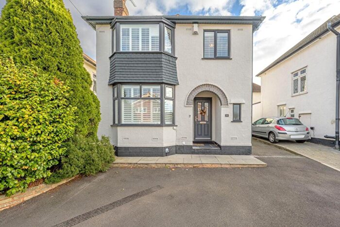 3 Bedroom Detached House For Sale In High Park Crescent, Sedgley, DY3