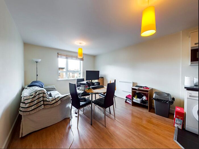 1 Bedroom Flat To Rent In Wealden House, Capulet Square, E3