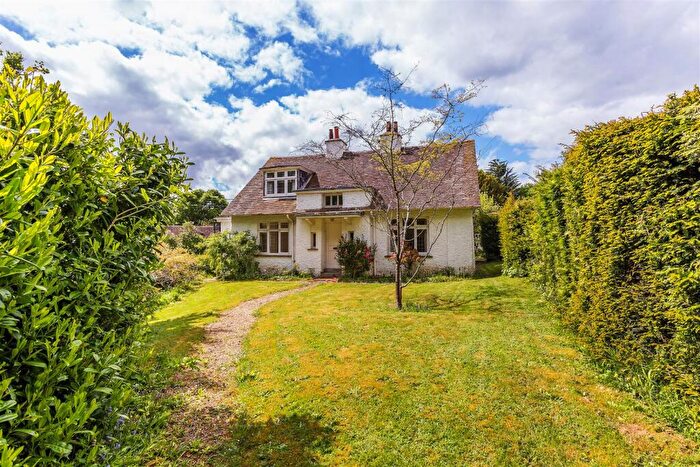 3 Bedroom Detached House To Rent In Lickfold Road, Fernhurst, Haslemere, Surrey, GU27