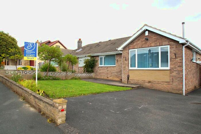 2 Bedroom Semi-Detached Bungalow To Rent In Templegate View, Temple Newsam, Leeds, LS15