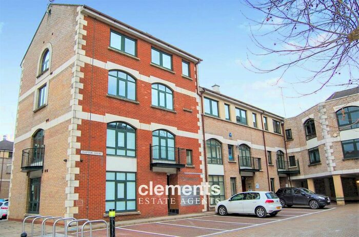 1 Bedroom Apartment To Rent In Town Centre, Hemel Hempstead, HP3