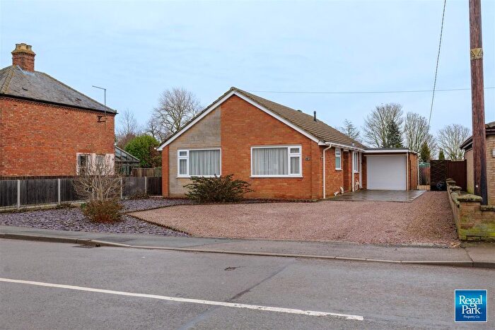3 Bedroom Detached Bungalow For Sale In Station Road, Moulton, Spalding, PE12
