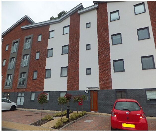 2 Bedroom Flat To Rent In Hartopp Court, Sutton Coldfield, B74