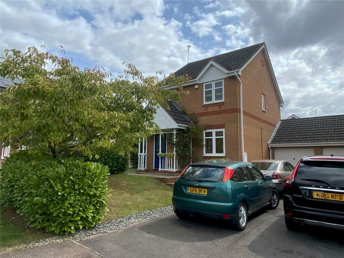 3 Bedroom Detached House To Rent In Pagent Court, Kettering, Northamptonshire, NN15