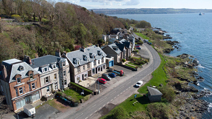 2 Bedroom Flat To Rent In Elmbank, Shore Road, Cove., G84