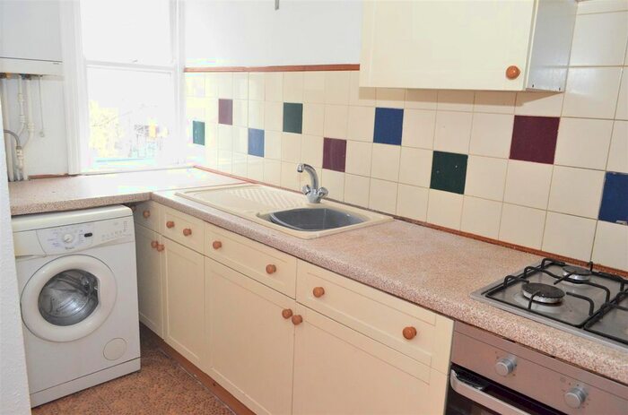 1 Bedroom Mews House To Rent In High Street, London, N8