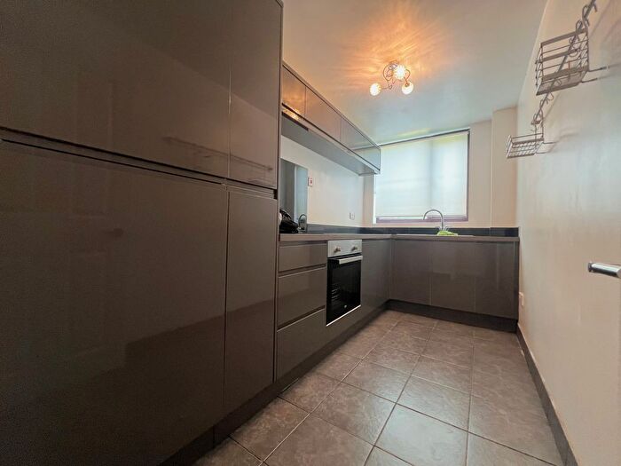 2 Bedroom Property To Rent In Lichfield Road, Walsall, WS4