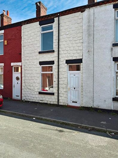 2 Bedroom Property To Rent In Gordon Street, Leigh, WN7