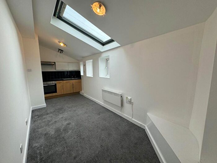 1 Bedroom Flat To Rent In Market Street, Tameside, SK14