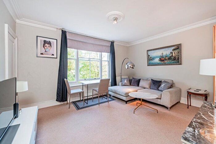 1 Bedroom Property To Rent In Russell Road, London, W14