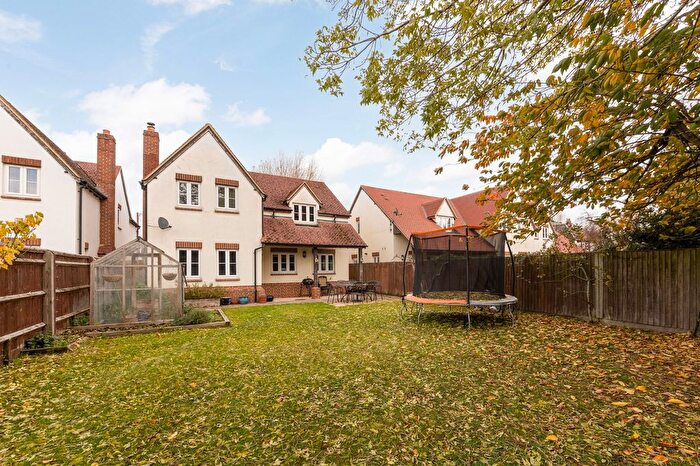 4 Bedroom Detached House For Sale In Hanney Road, Steventon, OX13