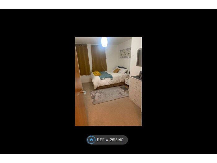 1 Bedroom Flat To Rent In Park Road, Peterborough, PE1