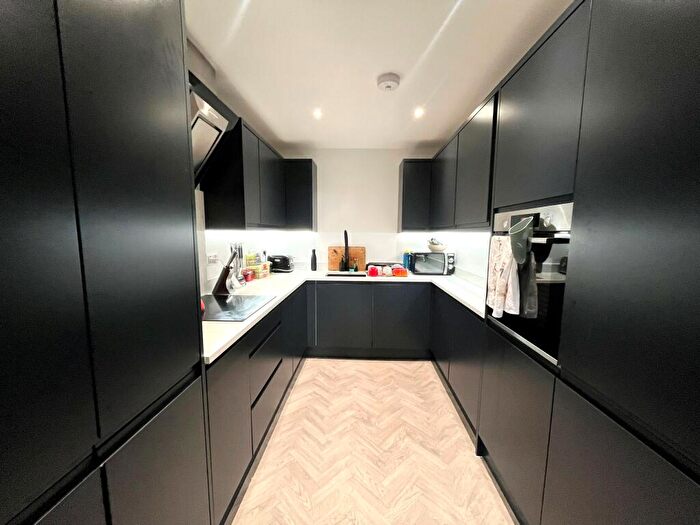 2 Bedroom Apartment To Rent In Old Station House, Wilmslow Road, M20