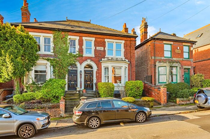 3 Bedroom Semi Detached House For Sale In Breedon Hill Road, Derby, DE23