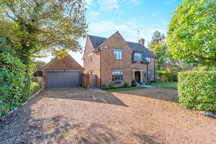 4 Bedroom Detached House For Sale In Paget Close, Great Houghton, Northamptonshire, NN4