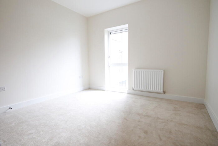 2 Bedroom Apartment To Rent In Clarence Avenue, Ilford., IG2