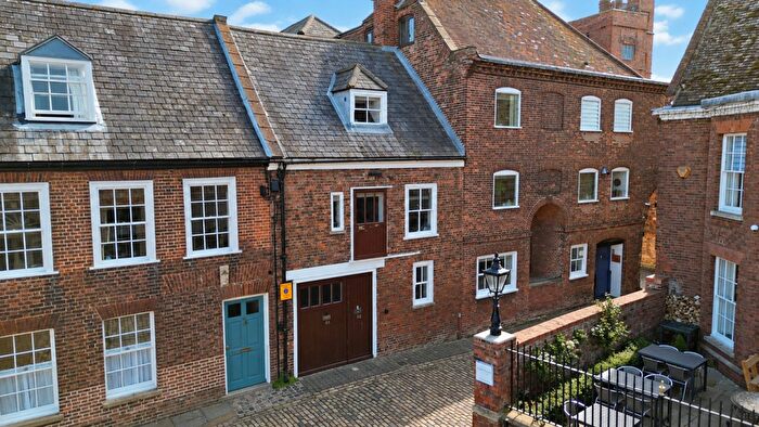 2 Bedroom Town House For Sale In Kings Staithe Square, King's Lynn, PE30