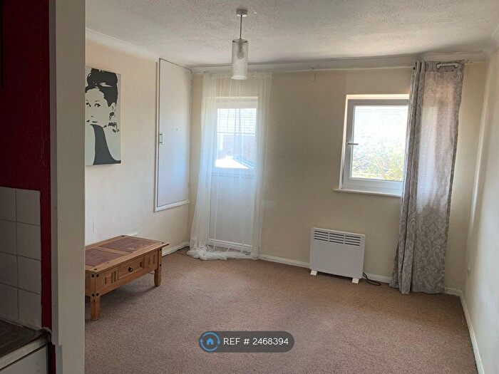 1 Bedroom Maisonette To Rent In St. Clares Gardens, Bognor Regis, PO21