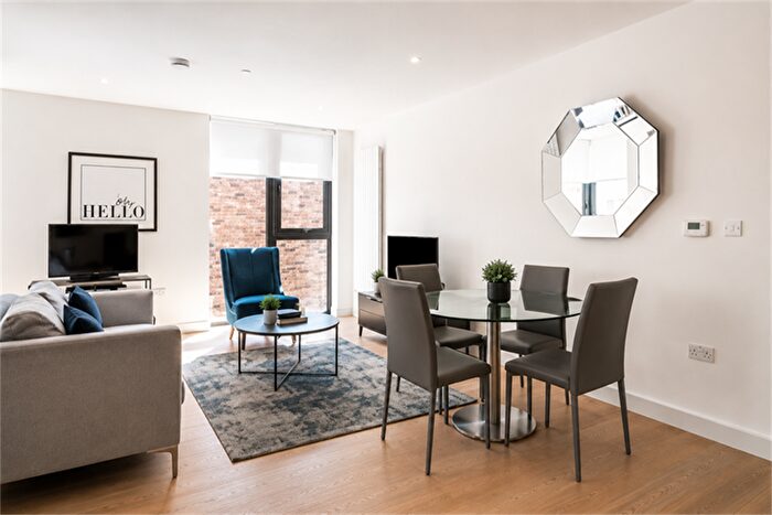 1 Bedroom Flat To Rent In Cutter House, Royal Wharf, E16