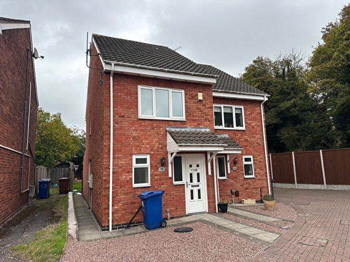 3 Bedroom Semi-detached House To Rent In Hurst Drive, Stretton, DE13
