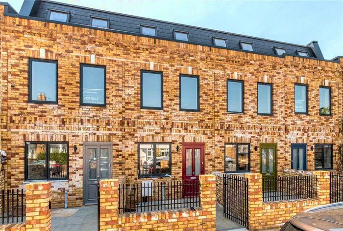 4 Bedroom Terraced House To Rent In Upland Road, East Dulwich, London, SE22