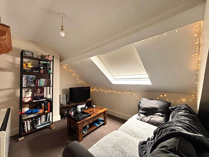 1 Bedroom Flat To Rent In Aberystwyth, Cardiganshire, SY23