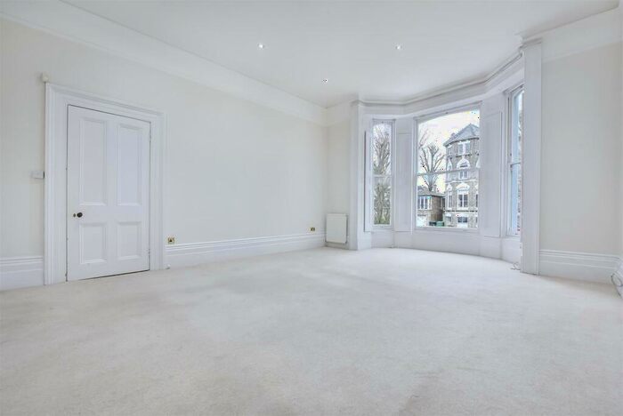 2 Bedroom Flat To Rent In Thurlow Road, London, NW3