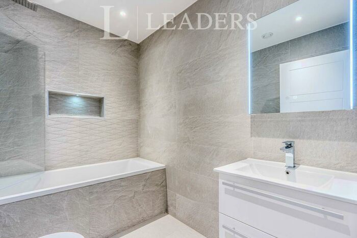 1 Bedroom Apartment To Rent In Mitchelle House, Eastleigh, SO50