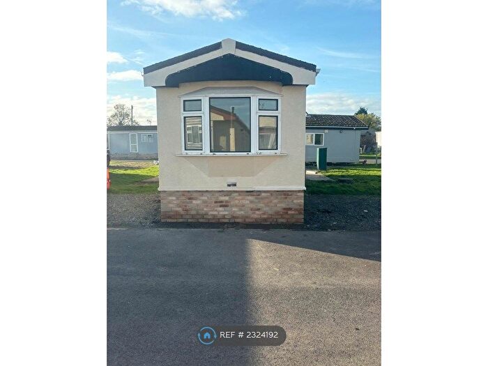 1 Bedroom Mobile/park Home To Rent In Fields Farm South, Sutton Bridge, Spalding, PE12