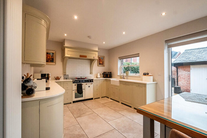 3 Bedroom End Of Terrace House For Sale In East Cliffe, Lytham, FY8