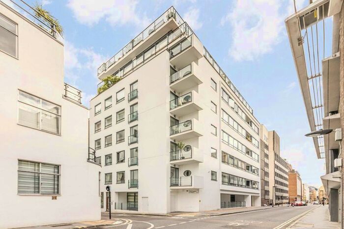 2 Bedroom Flat To Rent In Saffron Hill, London, EC1N