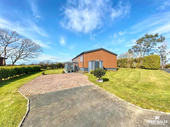 3 Bedroom Park Home For Sale In Vale Holiday Park, Landshipping, Narberth, SA67