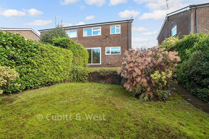 3 Bedroom Semi Detached House For Sale In Doods Park Road, Reigate, Surrey, RH2