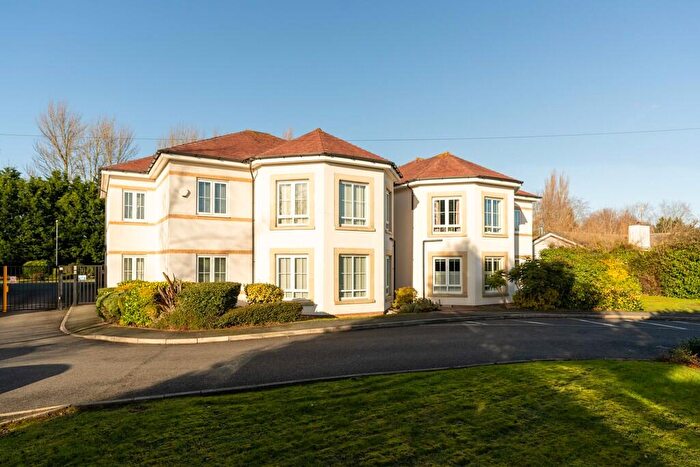 2 Bedroom Apartment To Rent In Cavendish Court, Chester, CH4