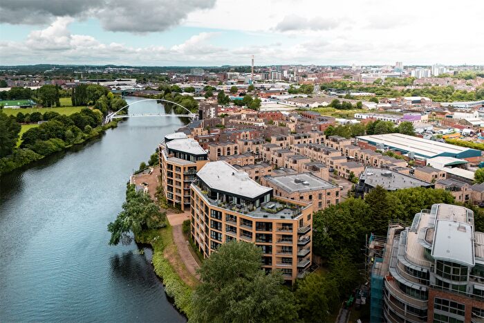 2 Bedroom Penthouse To Rent In Maythorn House, Bridgewater Close, Nottingham, NG2