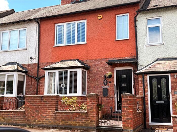 2 Bedroom Terraced House For Sale In Kingsley Avenue, Daventry, Northamptonshire, NN11