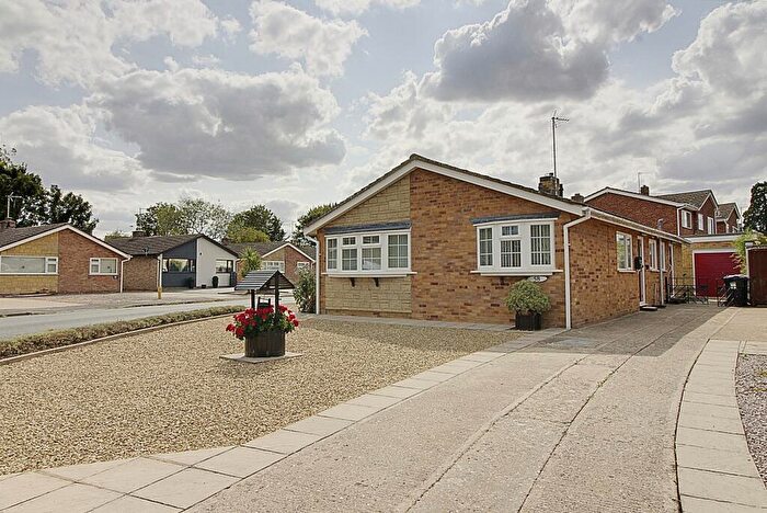 3 Bedroom Detached Bungalow For Sale In Hereward Way, Deeping St. James, PE6